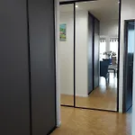 Apartment Porte De France
